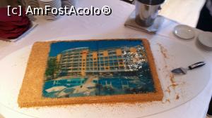 [P01] Tort festiv la intrarea la cina (una din cele festive).  » foto by johnnybegoode
 - 
<span class="allrVoted glyphicon glyphicon-heart hidden" id="av764669"></span>
<a class="m-l-10 hidden" id="sv764669" onclick="voting_Foto_DelVot(,764669,881)" role="button">șterge vot <span class="glyphicon glyphicon-remove"></span></a>
<a id="v9764669" class=" c-red"  onclick="voting_Foto_SetVot(764669)" role="button"><span class="glyphicon glyphicon-heart-empty"></span> <b>LIKE</b> = Votează poza</a> <img class="hidden"  id="f764669W9" src="/imagini/loader.gif" border="0" /><span class="AjErrMes hidden" id="e764669ErM"></span>