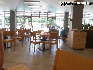 [P23] Restaurantul principal.  » foto by andreieu
 - 
<span class="allrVoted glyphicon glyphicon-heart hidden" id="av658860"></span>
<a class="m-l-10 hidden" id="sv658860" onclick="voting_Foto_DelVot(,658860,881)" role="button">șterge vot <span class="glyphicon glyphicon-remove"></span></a>
<a id="v9658860" class=" c-red"  onclick="voting_Foto_SetVot(658860)" role="button"><span class="glyphicon glyphicon-heart-empty"></span> <b>LIKE</b> = Votează poza</a> <img class="hidden"  id="f658860W9" src="/imagini/loader.gif" border="0" /><span class="AjErrMes hidden" id="e658860ErM"></span>