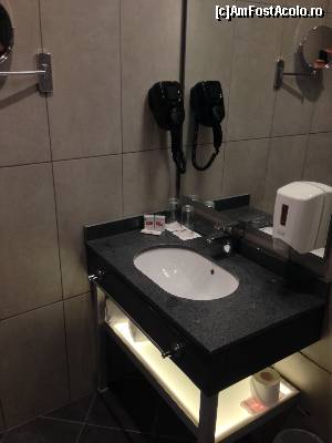 [P07] Strictul necesar asigurat de cei de la hotel.  » foto by Nasshu
 - 
<span class="allrVoted glyphicon glyphicon-heart hidden" id="av521694"></span>
<a class="m-l-10 hidden" id="sv521694" onclick="voting_Foto_DelVot(,521694,881)" role="button">șterge vot <span class="glyphicon glyphicon-remove"></span></a>
<a id="v9521694" class=" c-red"  onclick="voting_Foto_SetVot(521694)" role="button"><span class="glyphicon glyphicon-heart-empty"></span> <b>LIKE</b> = Votează poza</a> <img class="hidden"  id="f521694W9" src="/imagini/loader.gif" border="0" /><span class="AjErrMes hidden" id="e521694ErM"></span>