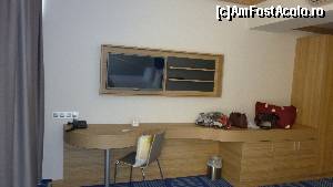 [P03] mobilier, tv » foto by elee
 - 
<span class="allrVoted glyphicon glyphicon-heart hidden" id="av528142"></span>
<a class="m-l-10 hidden" id="sv528142" onclick="voting_Foto_DelVot(,528142,881)" role="button">șterge vot <span class="glyphicon glyphicon-remove"></span></a>
<a id="v9528142" class=" c-red"  onclick="voting_Foto_SetVot(528142)" role="button"><span class="glyphicon glyphicon-heart-empty"></span> <b>LIKE</b> = Votează poza</a> <img class="hidden"  id="f528142W9" src="/imagini/loader.gif" border="0" /><span class="AjErrMes hidden" id="e528142ErM"></span>