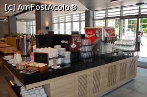 [P58] cafea, ceai, suc...  » foto by kelyboy
 - 
<span class="allrVoted glyphicon glyphicon-heart hidden" id="av802576"></span>
<a class="m-l-10 hidden" id="sv802576" onclick="voting_Foto_DelVot(,802576,881)" role="button">șterge vot <span class="glyphicon glyphicon-remove"></span></a>
<a id="v9802576" class=" c-red"  onclick="voting_Foto_SetVot(802576)" role="button"><span class="glyphicon glyphicon-heart-empty"></span> <b>LIKE</b> = Votează poza</a> <img class="hidden"  id="f802576W9" src="/imagini/loader.gif" border="0" /><span class="AjErrMes hidden" id="e802576ErM"></span>