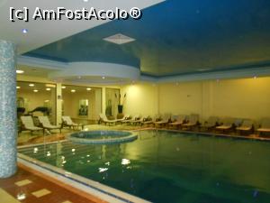 [P16] Piscina interioara » foto by olteanul2010
 - 
<span class="allrVoted glyphicon glyphicon-heart hidden" id="av851163"></span>
<a class="m-l-10 hidden" id="sv851163" onclick="voting_Foto_DelVot(,851163,886)" role="button">șterge vot <span class="glyphicon glyphicon-remove"></span></a>
<a id="v9851163" class=" c-red"  onclick="voting_Foto_SetVot(851163)" role="button"><span class="glyphicon glyphicon-heart-empty"></span> <b>LIKE</b> = Votează poza</a> <img class="hidden"  id="f851163W9" src="/imagini/loader.gif" border="0" /><span class="AjErrMes hidden" id="e851163ErM"></span>