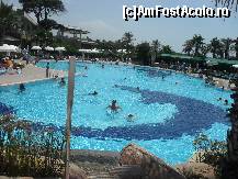 [P102] Piscina » foto by georgiana
 - 
<span class="allrVoted glyphicon glyphicon-heart hidden" id="av81260"></span>
<a class="m-l-10 hidden" id="sv81260" onclick="voting_Foto_DelVot(,81260,89)" role="button">șterge vot <span class="glyphicon glyphicon-remove"></span></a>
<a id="v981260" class=" c-red"  onclick="voting_Foto_SetVot(81260)" role="button"><span class="glyphicon glyphicon-heart-empty"></span> <b>LIKE</b> = Votează poza</a> <img class="hidden"  id="f81260W9" src="/imagini/loader.gif" border="0" /><span class="AjErrMes hidden" id="e81260ErM"></span>