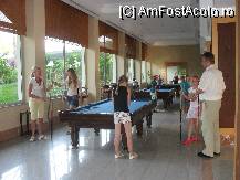 [P32] La biliard » foto by georgiana
 - 
<span class="allrVoted glyphicon glyphicon-heart hidden" id="av81026"></span>
<a class="m-l-10 hidden" id="sv81026" onclick="voting_Foto_DelVot(,81026,89)" role="button">șterge vot <span class="glyphicon glyphicon-remove"></span></a>
<a id="v981026" class=" c-red"  onclick="voting_Foto_SetVot(81026)" role="button"><span class="glyphicon glyphicon-heart-empty"></span> <b>LIKE</b> = Votează poza</a> <img class="hidden"  id="f81026W9" src="/imagini/loader.gif" border="0" /><span class="AjErrMes hidden" id="e81026ErM"></span>