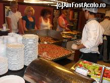 [P71] Keofte-e preparatul acela de care va spuneam ca mi-a placut cel mai mult,asemanator cu micii nostri,dar mai iute si ...pe bat! » foto by georgiana
 - 
<span class="allrVoted glyphicon glyphicon-heart hidden" id="av81122"></span>
<a class="m-l-10 hidden" id="sv81122" onclick="voting_Foto_DelVot(,81122,89)" role="button">șterge vot <span class="glyphicon glyphicon-remove"></span></a>
<a id="v981122" class=" c-red"  onclick="voting_Foto_SetVot(81122)" role="button"><span class="glyphicon glyphicon-heart-empty"></span> <b>LIKE</b> = Votează poza</a> <img class="hidden"  id="f81122W9" src="/imagini/loader.gif" border="0" /><span class="AjErrMes hidden" id="e81122ErM"></span>