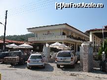 [P02] Hotelul vazut din strada » foto by valyionsc
 - 
<span class="allrVoted glyphicon glyphicon-heart hidden" id="av497450"></span>
<a class="m-l-10 hidden" id="sv497450" onclick="voting_Foto_DelVot(,497450,890)" role="button">șterge vot <span class="glyphicon glyphicon-remove"></span></a>
<a id="v9497450" class=" c-red"  onclick="voting_Foto_SetVot(497450)" role="button"><span class="glyphicon glyphicon-heart-empty"></span> <b>LIKE</b> = Votează poza</a> <img class="hidden"  id="f497450W9" src="/imagini/loader.gif" border="0" /><span class="AjErrMes hidden" id="e497450ErM"></span>