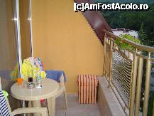 [P05] un balcon destul de incapator » foto by Iohann 25*
 - 
<span class="allrVoted glyphicon glyphicon-heart hidden" id="av182377"></span>
<a class="m-l-10 hidden" id="sv182377" onclick="voting_Foto_DelVot(,182377,896)" role="button">șterge vot <span class="glyphicon glyphicon-remove"></span></a>
<a id="v9182377" class=" c-red"  onclick="voting_Foto_SetVot(182377)" role="button"><span class="glyphicon glyphicon-heart-empty"></span> <b>LIKE</b> = Votează poza</a> <img class="hidden"  id="f182377W9" src="/imagini/loader.gif" border="0" /><span class="AjErrMes hidden" id="e182377ErM"></span>