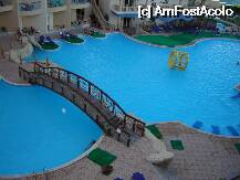 [P03] vedere din camera, piscina » foto by devibogdan
 - 
<span class="allrVoted glyphicon glyphicon-heart hidden" id="av11336"></span>
<a class="m-l-10 hidden" id="sv11336" onclick="voting_Foto_DelVot(,11336,898)" role="button">șterge vot <span class="glyphicon glyphicon-remove"></span></a>
<a id="v911336" class=" c-red"  onclick="voting_Foto_SetVot(11336)" role="button"><span class="glyphicon glyphicon-heart-empty"></span> <b>LIKE</b> = Votează poza</a> <img class="hidden"  id="f11336W9" src="/imagini/loader.gif" border="0" /><span class="AjErrMes hidden" id="e11336ErM"></span>