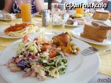 [P12] O farfurie cu 4 feluri de salata si pui. » foto by Ammelie
 - 
<span class="allrVoted glyphicon glyphicon-heart hidden" id="av206590"></span>
<a class="m-l-10 hidden" id="sv206590" onclick="voting_Foto_DelVot(,206590,920)" role="button">șterge vot <span class="glyphicon glyphicon-remove"></span></a>
<a id="v9206590" class=" c-red"  onclick="voting_Foto_SetVot(206590)" role="button"><span class="glyphicon glyphicon-heart-empty"></span> <b>LIKE</b> = Votează poza</a> <img class="hidden"  id="f206590W9" src="/imagini/loader.gif" border="0" /><span class="AjErrMes hidden" id="e206590ErM"></span>