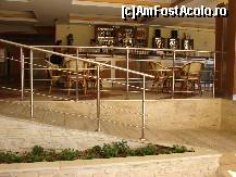 [P14] holul hotelului,rampa acces sala spectacol,bar,restaurant,terasa bar » foto by mitrea_mgm
 - 
<span class="allrVoted glyphicon glyphicon-heart hidden" id="av82494"></span>
<a class="m-l-10 hidden" id="sv82494" onclick="voting_Foto_DelVot(,82494,920)" role="button">șterge vot <span class="glyphicon glyphicon-remove"></span></a>
<a id="v982494" class=" c-red"  onclick="voting_Foto_SetVot(82494)" role="button"><span class="glyphicon glyphicon-heart-empty"></span> <b>LIKE</b> = Votează poza</a> <img class="hidden"  id="f82494W9" src="/imagini/loader.gif" border="0" /><span class="AjErrMes hidden" id="e82494ErM"></span>