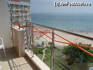 [P01] %vedere din balcon Kaliakra Superior » foto by tumisfabu
 - 
<span class="allrVoted glyphicon glyphicon-heart hidden" id="av384736"></span>
<a class="m-l-10 hidden" id="sv384736" onclick="voting_Foto_DelVot(,384736,920)" role="button">șterge vot <span class="glyphicon glyphicon-remove"></span></a>
<a id="v9384736" class=" c-red"  onclick="voting_Foto_SetVot(384736)" role="button"><span class="glyphicon glyphicon-heart-empty"></span> <b>LIKE</b> = Votează poza</a> <img class="hidden"  id="f384736W9" src="/imagini/loader.gif" border="0" /><span class="AjErrMes hidden" id="e384736ErM"></span>
