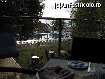 [P09] Priveliste de pe terasa restaurantului, dimineata » foto by Noa
 - 
<span class="allrVoted glyphicon glyphicon-heart hidden" id="av357982"></span>
<a class="m-l-10 hidden" id="sv357982" onclick="voting_Foto_DelVot(,357982,920)" role="button">șterge vot <span class="glyphicon glyphicon-remove"></span></a>
<a id="v9357982" class=" c-red"  onclick="voting_Foto_SetVot(357982)" role="button"><span class="glyphicon glyphicon-heart-empty"></span> <b>LIKE</b> = Votează poza</a> <img class="hidden"  id="f357982W9" src="/imagini/loader.gif" border="0" /><span class="AjErrMes hidden" id="e357982ErM"></span>