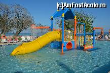 [P51] piscina copiilor, oare unde sunt copiii?  » foto by kelyboy
 - 
<span class="allrVoted glyphicon glyphicon-heart hidden" id="av418812"></span>
<a class="m-l-10 hidden" id="sv418812" onclick="voting_Foto_DelVot(,418812,920)" role="button">șterge vot <span class="glyphicon glyphicon-remove"></span></a>
<a id="v9418812" class=" c-red"  onclick="voting_Foto_SetVot(418812)" role="button"><span class="glyphicon glyphicon-heart-empty"></span> <b>LIKE</b> = Votează poza</a> <img class="hidden"  id="f418812W9" src="/imagini/loader.gif" border="0" /><span class="AjErrMes hidden" id="e418812ErM"></span>