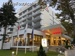 [P01] Maritim Amelia 5* Albena - hotelul văzut din strada principală » foto by nicole33
 - 
<span class="allrVoted glyphicon glyphicon-heart hidden" id="av1411559"></span>
<a class="m-l-10 hidden" id="sv1411559" onclick="voting_Foto_DelVot(,1411559,927)" role="button">șterge vot <span class="glyphicon glyphicon-remove"></span></a>
<a id="v91411559" class=" c-red"  onclick="voting_Foto_SetVot(1411559)" role="button"><span class="glyphicon glyphicon-heart-empty"></span> <b>LIKE</b> = Votează poza</a> <img class="hidden"  id="f1411559W9" src="/imagini/loader.gif" border="0" /><span class="AjErrMes hidden" id="e1411559ErM"></span>