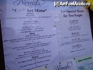 [P32] un menu de la poarta unei terase, aproape de akrotiri, cred ca va intereseaza :)  » foto by blonduta_blue
 - 
<span class="allrVoted glyphicon glyphicon-heart hidden" id="av435331"></span>
<a class="m-l-10 hidden" id="sv435331" onclick="voting_Foto_DelVot(,435331,929)" role="button">șterge vot <span class="glyphicon glyphicon-remove"></span></a>
<a id="v9435331" class=" c-red"  onclick="voting_Foto_SetVot(435331)" role="button"><span class="glyphicon glyphicon-heart-empty"></span> <b>LIKE</b> = Votează poza</a> <img class="hidden"  id="f435331W9" src="/imagini/loader.gif" border="0" /><span class="AjErrMes hidden" id="e435331ErM"></span>