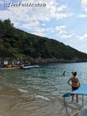 [P03] Plaja de la hotel Akrotiri » foto by tataee
 - 
<span class="allrVoted glyphicon glyphicon-heart hidden" id="av792794"></span>
<a class="m-l-10 hidden" id="sv792794" onclick="voting_Foto_DelVot(,792794,929)" role="button">șterge vot <span class="glyphicon glyphicon-remove"></span></a>
<a id="v9792794" class=" c-red"  onclick="voting_Foto_SetVot(792794)" role="button"><span class="glyphicon glyphicon-heart-empty"></span> <b>LIKE</b> = Votează poza</a> <img class="hidden"  id="f792794W9" src="/imagini/loader.gif" border="0" /><span class="AjErrMes hidden" id="e792794ErM"></span>