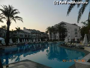 [P03] Main pool » foto by yasemin72
 - 
<span class="allrVoted glyphicon glyphicon-heart hidden" id="av541937"></span>
<a class="m-l-10 hidden" id="sv541937" onclick="voting_Foto_DelVot(,541937,93)" role="button">șterge vot <span class="glyphicon glyphicon-remove"></span></a>
<a id="v9541937" class=" c-red"  onclick="voting_Foto_SetVot(541937)" role="button"><span class="glyphicon glyphicon-heart-empty"></span> <b>LIKE</b> = Votează poza</a> <img class="hidden"  id="f541937W9" src="/imagini/loader.gif" border="0" /><span class="AjErrMes hidden" id="e541937ErM"></span>