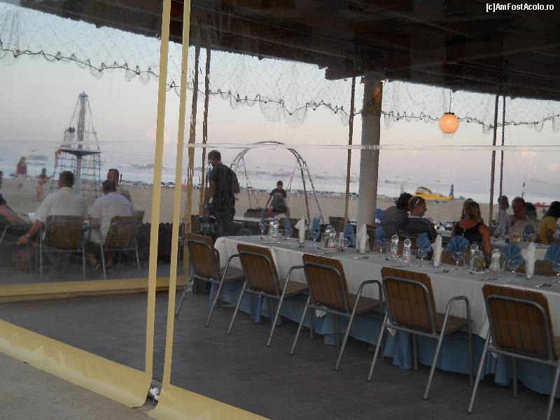 [P12] 'Restaurantul italian' » foto by claudia_a*
 - 
<span class="allrVoted glyphicon glyphicon-heart hidden" id="av95390"></span>
<a class="m-l-10 hidden" id="sv95390" onclick="voting_Foto_DelVot(,95390,935)" role="button">șterge vot <span class="glyphicon glyphicon-remove"></span></a>
<a id="v995390" class=" c-red"  onclick="voting_Foto_SetVot(95390)" role="button"><span class="glyphicon glyphicon-heart-empty"></span> <b>LIKE</b> = Votează poza</a> <img class="hidden"  id="f95390W9" src="/imagini/loader.gif" border="0" /><span class="AjErrMes hidden" id="e95390ErM"></span>