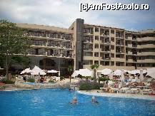 [P30] Piscina » foto by mmierla
 - 
<span class="allrVoted glyphicon glyphicon-heart hidden" id="av18068"></span>
<a class="m-l-10 hidden" id="sv18068" onclick="voting_Foto_DelVot(,18068,935)" role="button">șterge vot <span class="glyphicon glyphicon-remove"></span></a>
<a id="v918068" class=" c-red"  onclick="voting_Foto_SetVot(18068)" role="button"><span class="glyphicon glyphicon-heart-empty"></span> <b>LIKE</b> = Votează poza</a> <img class="hidden"  id="f18068W9" src="/imagini/loader.gif" border="0" /><span class="AjErrMes hidden" id="e18068ErM"></span>
