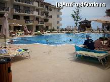 [P31] Alta piscina intre 2 corpuri de hotel - in spate restaurantul vapor » foto by mmierla
 - 
<span class="allrVoted glyphicon glyphicon-heart hidden" id="av18069"></span>
<a class="m-l-10 hidden" id="sv18069" onclick="voting_Foto_DelVot(,18069,935)" role="button">șterge vot <span class="glyphicon glyphicon-remove"></span></a>
<a id="v918069" class=" c-red"  onclick="voting_Foto_SetVot(18069)" role="button"><span class="glyphicon glyphicon-heart-empty"></span> <b>LIKE</b> = Votează poza</a> <img class="hidden"  id="f18069W9" src="/imagini/loader.gif" border="0" /><span class="AjErrMes hidden" id="e18069ErM"></span>