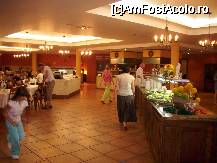 [P40] intrare in restaurant » foto by mmierla
 - 
<span class="allrVoted glyphicon glyphicon-heart hidden" id="av18078"></span>
<a class="m-l-10 hidden" id="sv18078" onclick="voting_Foto_DelVot(,18078,935)" role="button">șterge vot <span class="glyphicon glyphicon-remove"></span></a>
<a id="v918078" class=" c-red"  onclick="voting_Foto_SetVot(18078)" role="button"><span class="glyphicon glyphicon-heart-empty"></span> <b>LIKE</b> = Votează poza</a> <img class="hidden"  id="f18078W9" src="/imagini/loader.gif" border="0" /><span class="AjErrMes hidden" id="e18078ErM"></span>