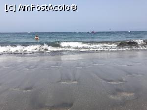 [P64] plaja Fanabe cu valuri nu foarte mari » foto by lauraned
 - 
<span class="allrVoted glyphicon glyphicon-heart hidden" id="av1374244"></span>
<a class="m-l-10 hidden" id="sv1374244" onclick="voting_Foto_DelVot(,1374244,941)" role="button">șterge vot <span class="glyphicon glyphicon-remove"></span></a>
<a id="v91374244" class=" c-red"  onclick="voting_Foto_SetVot(1374244)" role="button"><span class="glyphicon glyphicon-heart-empty"></span> <b>LIKE</b> = Votează poza</a> <img class="hidden"  id="f1374244W9" src="/imagini/loader.gif" border="0" /><span class="AjErrMes hidden" id="e1374244ErM"></span>