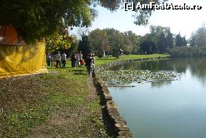 [P08] Turisti linga lac » foto by Nicu
 - 
<span class="allrVoted glyphicon glyphicon-heart hidden" id="av666707"></span>
<a class="m-l-10 hidden" id="sv666707" onclick="voting_Foto_DelVot(,666707,944)" role="button">șterge vot <span class="glyphicon glyphicon-remove"></span></a>
<a id="v9666707" class=" c-red"  onclick="voting_Foto_SetVot(666707)" role="button"><span class="glyphicon glyphicon-heart-empty"></span> <b>LIKE</b> = Votează poza</a> <img class="hidden"  id="f666707W9" src="/imagini/loader.gif" border="0" /><span class="AjErrMes hidden" id="e666707ErM"></span>