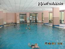 [P02] cand era frumos afara, la piscina din interior era liniste » foto by mamidevladut*
 - 
<span class="allrVoted glyphicon glyphicon-heart hidden" id="av216272"></span>
<a class="m-l-10 hidden" id="sv216272" onclick="voting_Foto_DelVot(,216272,947)" role="button">șterge vot <span class="glyphicon glyphicon-remove"></span></a>
<a id="v9216272" class=" c-red"  onclick="voting_Foto_SetVot(216272)" role="button"><span class="glyphicon glyphicon-heart-empty"></span> <b>LIKE</b> = Votează poza</a> <img class="hidden"  id="f216272W9" src="/imagini/loader.gif" border="0" /><span class="AjErrMes hidden" id="e216272ErM"></span>