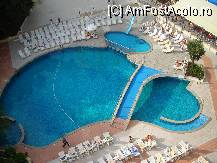 [P05] Piscina principala de la hotel » foto by Andox
 - 
<span class="allrVoted glyphicon glyphicon-heart hidden" id="av80261"></span>
<a class="m-l-10 hidden" id="sv80261" onclick="voting_Foto_DelVot(,80261,947)" role="button">șterge vot <span class="glyphicon glyphicon-remove"></span></a>
<a id="v980261" class=" c-red"  onclick="voting_Foto_SetVot(80261)" role="button"><span class="glyphicon glyphicon-heart-empty"></span> <b>LIKE</b> = Votează poza</a> <img class="hidden"  id="f80261W9" src="/imagini/loader.gif" border="0" /><span class="AjErrMes hidden" id="e80261ErM"></span>