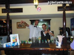 [P27] la irish bar-suoper baieti » foto by AURICULUM
 - 
<span class="allrVoted glyphicon glyphicon-heart hidden" id="av644145"></span>
<a class="m-l-10 hidden" id="sv644145" onclick="voting_Foto_DelVot(,644145,949)" role="button">șterge vot <span class="glyphicon glyphicon-remove"></span></a>
<a id="v9644145" class=" c-red"  onclick="voting_Foto_SetVot(644145)" role="button"><span class="glyphicon glyphicon-heart-empty"></span> <b>LIKE</b> = Votează poza</a> <img class="hidden"  id="f644145W9" src="/imagini/loader.gif" border="0" /><span class="AjErrMes hidden" id="e644145ErM"></span>