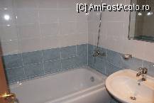 [P02] Prima baie, cea cu cada si fara wc. » foto by Victoras
 - 
<span class="allrVoted glyphicon glyphicon-heart hidden" id="av83858"></span>
<a class="m-l-10 hidden" id="sv83858" onclick="voting_Foto_DelVot(,83858,949)" role="button">șterge vot <span class="glyphicon glyphicon-remove"></span></a>
<a id="v983858" class=" c-red"  onclick="voting_Foto_SetVot(83858)" role="button"><span class="glyphicon glyphicon-heart-empty"></span> <b>LIKE</b> = Votează poza</a> <img class="hidden"  id="f83858W9" src="/imagini/loader.gif" border="0" /><span class="AjErrMes hidden" id="e83858ErM"></span>