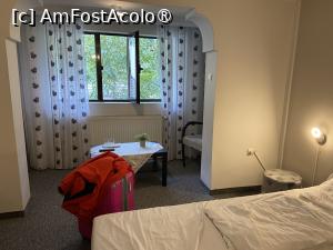 [P28] Pensiunea Domnescu, Sălişte - camera mea » foto by nicole33
 - 
<span class="allrVoted glyphicon glyphicon-heart hidden" id="av1406980"></span>
<a class="m-l-10 hidden" id="sv1406980" onclick="voting_Foto_DelVot(,1406980,956)" role="button">șterge vot <span class="glyphicon glyphicon-remove"></span></a>
<a id="v91406980" class=" c-red"  onclick="voting_Foto_SetVot(1406980)" role="button"><span class="glyphicon glyphicon-heart-empty"></span> <b>LIKE</b> = Votează poza</a> <img class="hidden"  id="f1406980W9" src="/imagini/loader.gif" border="0" /><span class="AjErrMes hidden" id="e1406980ErM"></span>