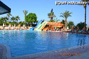 [P06] piscina cu topogane » foto by dcuanita
 - 
<span class="allrVoted glyphicon glyphicon-heart hidden" id="av343631"></span>
<a class="m-l-10 hidden" id="sv343631" onclick="voting_Foto_DelVot(,343631,960)" role="button">șterge vot <span class="glyphicon glyphicon-remove"></span></a>
<a id="v9343631" class=" c-red"  onclick="voting_Foto_SetVot(343631)" role="button"><span class="glyphicon glyphicon-heart-empty"></span> <b>LIKE</b> = Votează poza</a> <img class="hidden"  id="f343631W9" src="/imagini/loader.gif" border="0" /><span class="AjErrMes hidden" id="e343631ErM"></span>