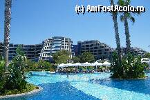 [P09] una dintre piscine, iar in spate se vede hotelul. » foto by seidana
 - 
<span class="allrVoted glyphicon glyphicon-heart hidden" id="av11144"></span>
<a class="m-l-10 hidden" id="sv11144" onclick="voting_Foto_DelVot(,11144,97)" role="button">șterge vot <span class="glyphicon glyphicon-remove"></span></a>
<a id="v911144" class=" c-red"  onclick="voting_Foto_SetVot(11144)" role="button"><span class="glyphicon glyphicon-heart-empty"></span> <b>LIKE</b> = Votează poza</a> <img class="hidden"  id="f11144W9" src="/imagini/loader.gif" border="0" /><span class="AjErrMes hidden" id="e11144ErM"></span>