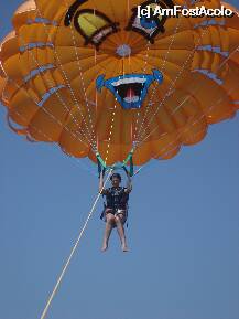 [P04] Parasailing » foto by marcy74
 - 
<span class="allrVoted glyphicon glyphicon-heart hidden" id="av17214"></span>
<a class="m-l-10 hidden" id="sv17214" onclick="voting_Foto_DelVot(,17214,97)" role="button">șterge vot <span class="glyphicon glyphicon-remove"></span></a>
<a id="v917214" class=" c-red"  onclick="voting_Foto_SetVot(17214)" role="button"><span class="glyphicon glyphicon-heart-empty"></span> <b>LIKE</b> = Votează poza</a> <img class="hidden"  id="f17214W9" src="/imagini/loader.gif" border="0" /><span class="AjErrMes hidden" id="e17214ErM"></span>