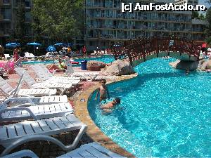 [P05] piscina » foto by adiso8
 - 
<span class="allrVoted glyphicon glyphicon-heart hidden" id="av342519"></span>
<a class="m-l-10 hidden" id="sv342519" onclick="voting_Foto_DelVot(,342519,979)" role="button">șterge vot <span class="glyphicon glyphicon-remove"></span></a>
<a id="v9342519" class=" c-red"  onclick="voting_Foto_SetVot(342519)" role="button"><span class="glyphicon glyphicon-heart-empty"></span> <b>LIKE</b> = Votează poza</a> <img class="hidden"  id="f342519W9" src="/imagini/loader.gif" border="0" /><span class="AjErrMes hidden" id="e342519ErM"></span>