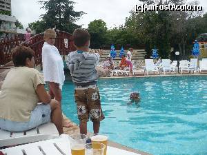 [P15] La piscina » foto by Denis70
 - 
<span class="allrVoted glyphicon glyphicon-heart hidden" id="av541758"></span>
<a class="m-l-10 hidden" id="sv541758" onclick="voting_Foto_DelVot(,541758,979)" role="button">șterge vot <span class="glyphicon glyphicon-remove"></span></a>
<a id="v9541758" class=" c-red"  onclick="voting_Foto_SetVot(541758)" role="button"><span class="glyphicon glyphicon-heart-empty"></span> <b>LIKE</b> = Votează poza</a> <img class="hidden"  id="f541758W9" src="/imagini/loader.gif" border="0" /><span class="AjErrMes hidden" id="e541758ErM"></span>