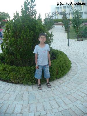 [P17] Parcul cu flori dintre hotel si plaja » foto by Denis70
 - 
<span class="allrVoted glyphicon glyphicon-heart hidden" id="av541792"></span>
<a class="m-l-10 hidden" id="sv541792" onclick="voting_Foto_DelVot(,541792,979)" role="button">șterge vot <span class="glyphicon glyphicon-remove"></span></a>
<a id="v9541792" class=" c-red"  onclick="voting_Foto_SetVot(541792)" role="button"><span class="glyphicon glyphicon-heart-empty"></span> <b>LIKE</b> = Votează poza</a> <img class="hidden"  id="f541792W9" src="/imagini/loader.gif" border="0" /><span class="AjErrMes hidden" id="e541792ErM"></span>