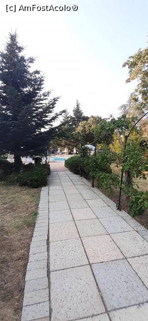 [P37] Spre piscina. » foto by delinyka
 - 
<span class="allrVoted glyphicon glyphicon-heart hidden" id="av1250207"></span>
<a class="m-l-10 hidden" id="sv1250207" onclick="voting_Foto_DelVot(,1250207,979)" role="button">șterge vot <span class="glyphicon glyphicon-remove"></span></a>
<a id="v91250207" class=" c-red"  onclick="voting_Foto_SetVot(1250207)" role="button"><span class="glyphicon glyphicon-heart-empty"></span> <b>LIKE</b> = Votează poza</a> <img class="hidden"  id="f1250207W9" src="/imagini/loader.gif" border="0" /><span class="AjErrMes hidden" id="e1250207ErM"></span>