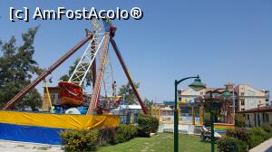 [P14] Mini Luna Park » foto by adelos
 - 
<span class="allrVoted glyphicon glyphicon-heart hidden" id="av885454"></span>
<a class="m-l-10 hidden" id="sv885454" onclick="voting_Foto_DelVot(,885454,99)" role="button">șterge vot <span class="glyphicon glyphicon-remove"></span></a>
<a id="v9885454" class=" c-red"  onclick="voting_Foto_SetVot(885454)" role="button"><span class="glyphicon glyphicon-heart-empty"></span> <b>LIKE</b> = Votează poza</a> <img class="hidden"  id="f885454W9" src="/imagini/loader.gif" border="0" /><span class="AjErrMes hidden" id="e885454ErM"></span>