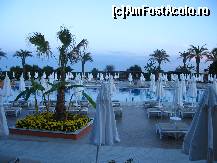 [P06] PARAISO VERDE - piscina mare pe'nserat » foto by Liaa*
 - 
<span class="allrVoted glyphicon glyphicon-heart hidden" id="av218215"></span>
<a class="m-l-10 hidden" id="sv218215" onclick="voting_Foto_DelVot(,218215,99)" role="button">șterge vot <span class="glyphicon glyphicon-remove"></span></a>
<a id="v9218215" class=" c-red"  onclick="voting_Foto_SetVot(218215)" role="button"><span class="glyphicon glyphicon-heart-empty"></span> <b>LIKE</b> = Votează poza</a> <img class="hidden"  id="f218215W9" src="/imagini/loader.gif" border="0" /><span class="AjErrMes hidden" id="e218215ErM"></span>