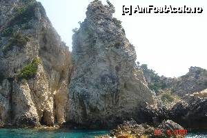 [P19] Stanci rasarind din mare.  » foto by Rodel
 - 
<span class="allrVoted glyphicon glyphicon-heart hidden" id="av472772"></span>
<a class="m-l-10 hidden" id="sv472772" onclick="voting_Foto_DelVot(,472772,993)" role="button">șterge vot <span class="glyphicon glyphicon-remove"></span></a>
<a id="v9472772" class=" c-red"  onclick="voting_Foto_SetVot(472772)" role="button"><span class="glyphicon glyphicon-heart-empty"></span> <b>LIKE</b> = Votează poza</a> <img class="hidden"  id="f472772W9" src="/imagini/loader.gif" border="0" /><span class="AjErrMes hidden" id="e472772ErM"></span>
