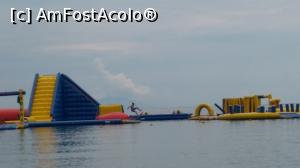 [P11] Aqua Arena in Ipsos - distractie pentru copii aproape de cazare » foto by Enki
 - 
<span class="allrVoted glyphicon glyphicon-heart hidden" id="av1112338"></span>
<a class="m-l-10 hidden" id="sv1112338" onclick="voting_Foto_DelVot(,1112338,993)" role="button">șterge vot <span class="glyphicon glyphicon-remove"></span></a>
<a id="v91112338" class=" c-red"  onclick="voting_Foto_SetVot(1112338)" role="button"><span class="glyphicon glyphicon-heart-empty"></span> <b>LIKE</b> = Votează poza</a> <img class="hidden"  id="f1112338W9" src="/imagini/loader.gif" border="0" /><span class="AjErrMes hidden" id="e1112338ErM"></span>