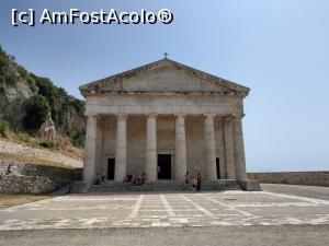 [P51] Biserica Agios Georgios, Palaio Frourio. » foto by maryka
 - 
<span class="allrVoted glyphicon glyphicon-heart hidden" id="av1245408"></span>
<a class="m-l-10 hidden" id="sv1245408" onclick="voting_Foto_DelVot(,1245408,993)" role="button">șterge vot <span class="glyphicon glyphicon-remove"></span></a>
<a id="v91245408" class=" c-red"  onclick="voting_Foto_SetVot(1245408)" role="button"><span class="glyphicon glyphicon-heart-empty"></span> <b>LIKE</b> = Votează poza</a> <img class="hidden"  id="f1245408W9" src="/imagini/loader.gif" border="0" /><span class="AjErrMes hidden" id="e1245408ErM"></span>