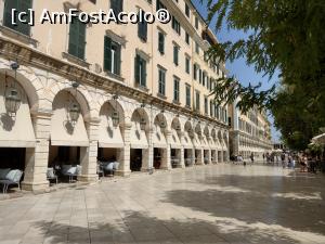 [P53] Liston și celebrele arcade din Kerkyra Town. » foto by maryka
 - 
<span class="allrVoted glyphicon glyphicon-heart hidden" id="av1245410"></span>
<a class="m-l-10 hidden" id="sv1245410" onclick="voting_Foto_DelVot(,1245410,993)" role="button">șterge vot <span class="glyphicon glyphicon-remove"></span></a>
<a id="v91245410" class=" c-red"  onclick="voting_Foto_SetVot(1245410)" role="button"><span class="glyphicon glyphicon-heart-empty"></span> <b>LIKE</b> = Votează poza</a> <img class="hidden"  id="f1245410W9" src="/imagini/loader.gif" border="0" /><span class="AjErrMes hidden" id="e1245410ErM"></span>