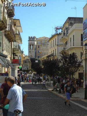 [P20] Stradă pietonală în Corfu Town » foto by Carmen Ion
 - 
<span class="allrVoted glyphicon glyphicon-heart hidden" id="av1026388"></span>
<a class="m-l-10 hidden" id="sv1026388" onclick="voting_Foto_DelVot(,1026388,993)" role="button">șterge vot <span class="glyphicon glyphicon-remove"></span></a>
<a id="v91026388" class=" c-red"  onclick="voting_Foto_SetVot(1026388)" role="button"><span class="glyphicon glyphicon-heart-empty"></span> <b>LIKE</b> = Votează poza</a> <img class="hidden"  id="f1026388W9" src="/imagini/loader.gif" border="0" /><span class="AjErrMes hidden" id="e1026388ErM"></span>