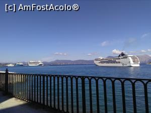 [P32] Corfu Town - portul » foto by Carmen Ion
 - 
<span class="allrVoted glyphicon glyphicon-heart hidden" id="av1026400"></span>
<a class="m-l-10 hidden" id="sv1026400" onclick="voting_Foto_DelVot(,1026400,993)" role="button">șterge vot <span class="glyphicon glyphicon-remove"></span></a>
<a id="v91026400" class=" c-red"  onclick="voting_Foto_SetVot(1026400)" role="button"><span class="glyphicon glyphicon-heart-empty"></span> <b>LIKE</b> = Votează poza</a> <img class="hidden"  id="f1026400W9" src="/imagini/loader.gif" border="0" /><span class="AjErrMes hidden" id="e1026400ErM"></span>
