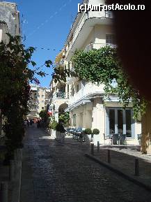 [P28] Si din nou o straduta ingusta din Corfu Town » foto by pink_gabi*
 - 
<span class="allrVoted glyphicon glyphicon-heart hidden" id="av120585"></span>
<a class="m-l-10 hidden" id="sv120585" onclick="voting_Foto_DelVot(,120585,993)" role="button">șterge vot <span class="glyphicon glyphicon-remove"></span></a>
<a id="v9120585" class=" c-red"  onclick="voting_Foto_SetVot(120585)" role="button"><span class="glyphicon glyphicon-heart-empty"></span> <b>LIKE</b> = Votează poza</a> <img class="hidden"  id="f120585W9" src="/imagini/loader.gif" border="0" /><span class="AjErrMes hidden" id="e120585ErM"></span>