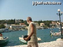 [P32] in port in Kassiopi,un mic golf pitoresc...cel mai frumos loc vazut atunci! » foto by sandu.53
 - 
<span class="allrVoted glyphicon glyphicon-heart hidden" id="av265558"></span>
<a class="m-l-10 hidden" id="sv265558" onclick="voting_Foto_DelVot(,265558,993)" role="button">șterge vot <span class="glyphicon glyphicon-remove"></span></a>
<a id="v9265558" class=" c-red"  onclick="voting_Foto_SetVot(265558)" role="button"><span class="glyphicon glyphicon-heart-empty"></span> <b>LIKE</b> = Votează poza</a> <img class="hidden"  id="f265558W9" src="/imagini/loader.gif" border="0" /><span class="AjErrMes hidden" id="e265558ErM"></span>