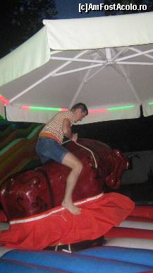 [P09] Am avut si cum ne distra un pic intr-un fun-fair din apropiere » foto by tempesta55
 - 
<span class="allrVoted glyphicon glyphicon-heart hidden" id="av95495"></span>
<a class="m-l-10 hidden" id="sv95495" onclick="voting_Foto_DelVot(,95495,994)" role="button">șterge vot <span class="glyphicon glyphicon-remove"></span></a>
<a id="v995495" class=" c-red"  onclick="voting_Foto_SetVot(95495)" role="button"><span class="glyphicon glyphicon-heart-empty"></span> <b>LIKE</b> = Votează poza</a> <img class="hidden"  id="f95495W9" src="/imagini/loader.gif" border="0" /><span class="AjErrMes hidden" id="e95495ErM"></span>